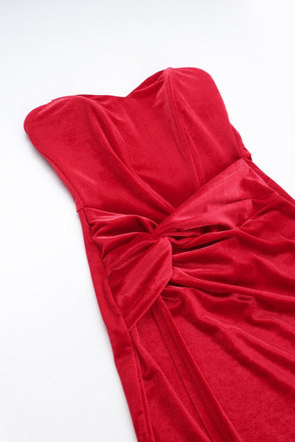 Vestido de fiesta de terciopelo con corsé deshuesado