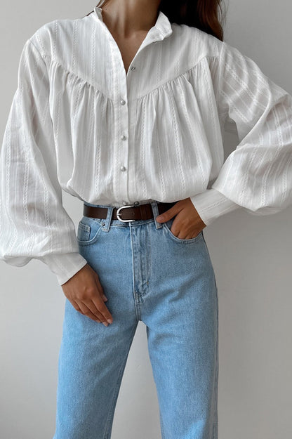Blusa de cuello mao de jacquard de algodón blanco