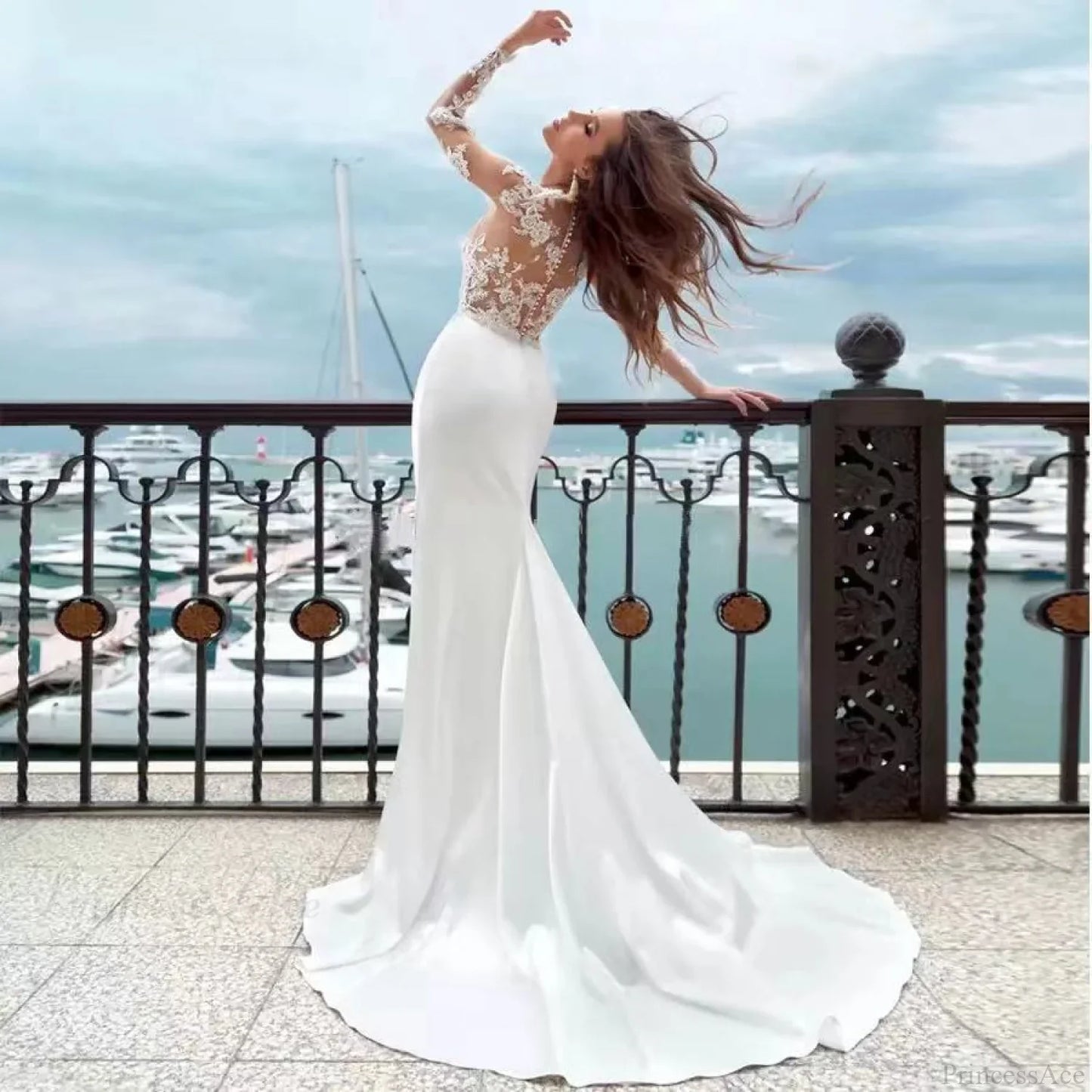 Elegant Strapless Evening Gown Wedding Dress