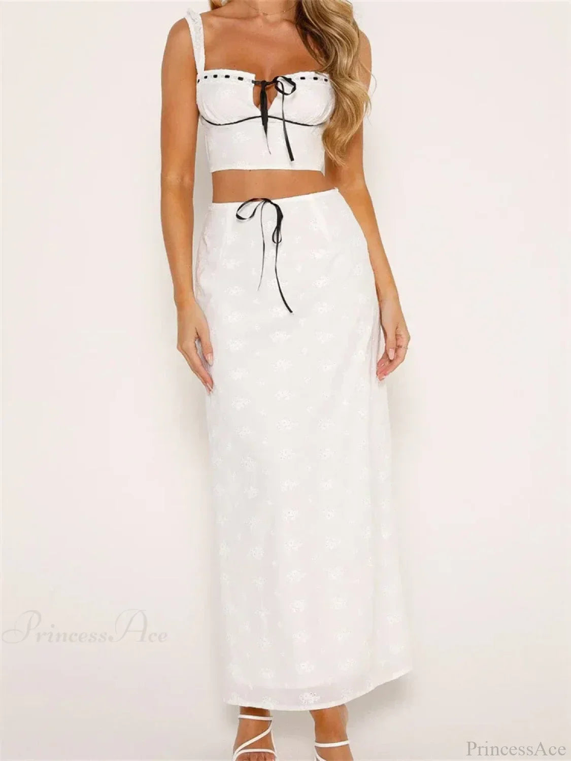 Embroidered Flower Sleeveless Crop Top High Waist Long Skirt