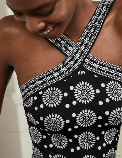 Traje de baño de una pieza retro con estampado étnico