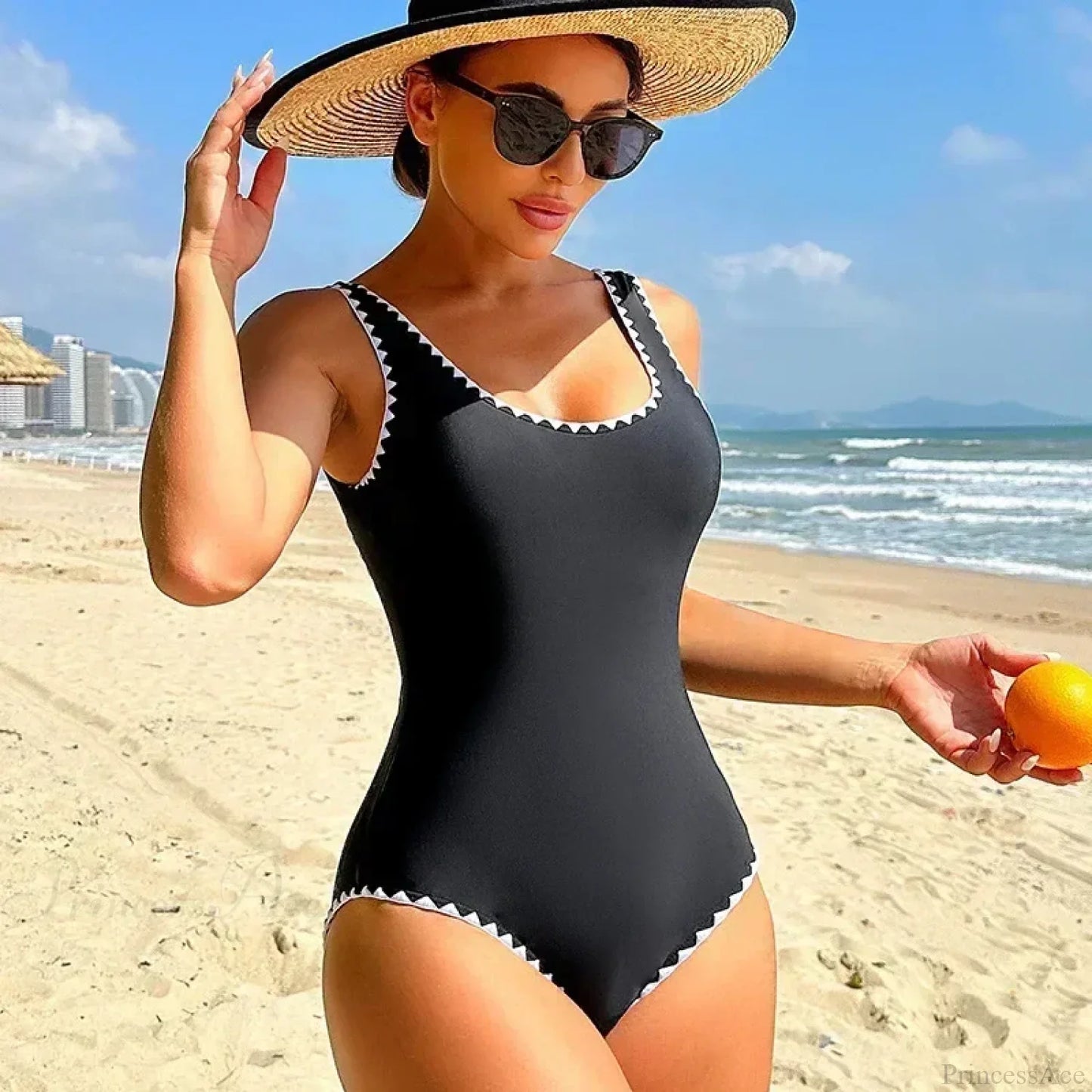 Bañador de una pieza sexy negro sin espalda