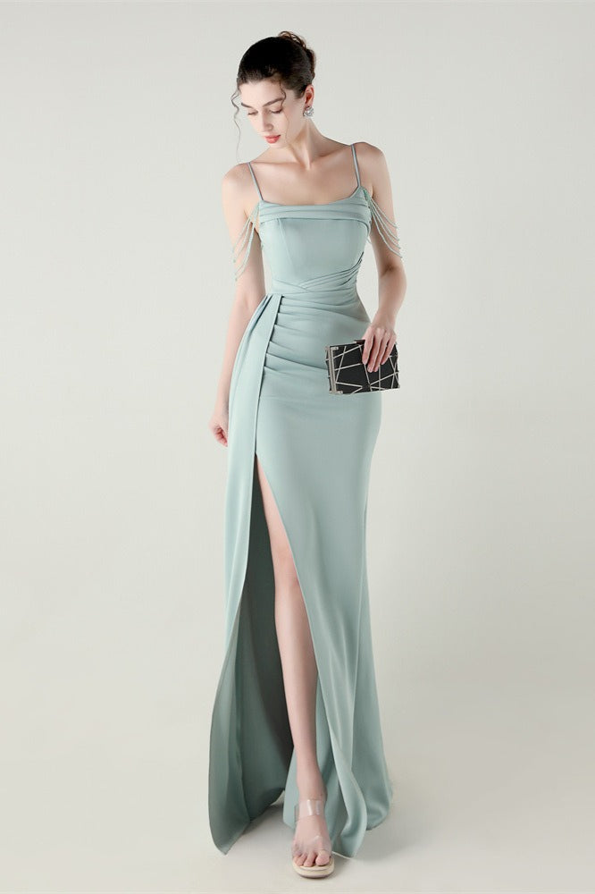 Vestido de fiesta de sirena de satén con tirantes finos