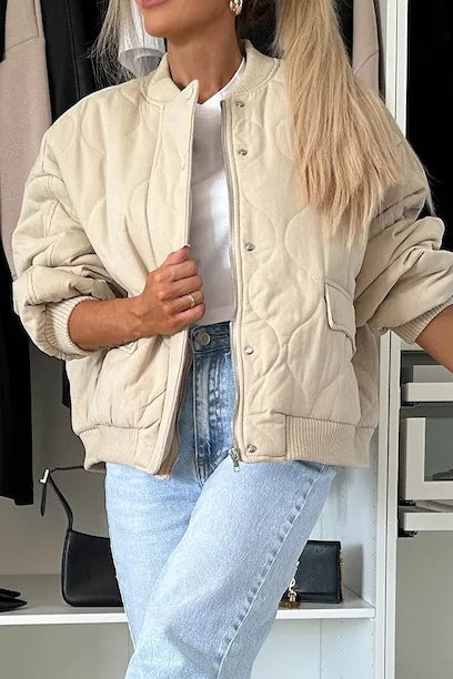 Abrigo acolchado liso casual con botones