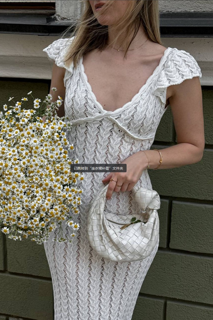 Vestido maxi pastoral de punto con cuello de pico y volantes franceses