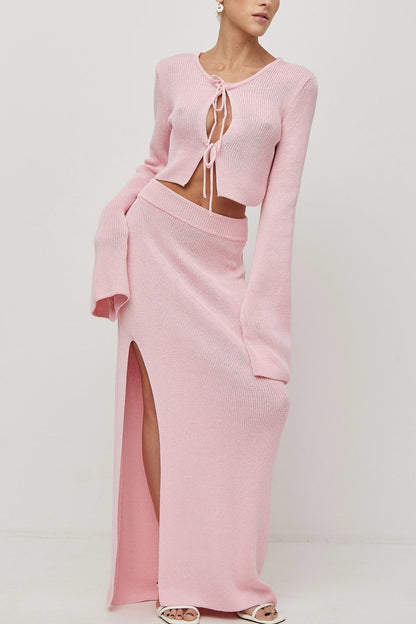 Vestido de dos piezas de cárdigan y vestido sin mangas con mangas acampanadas