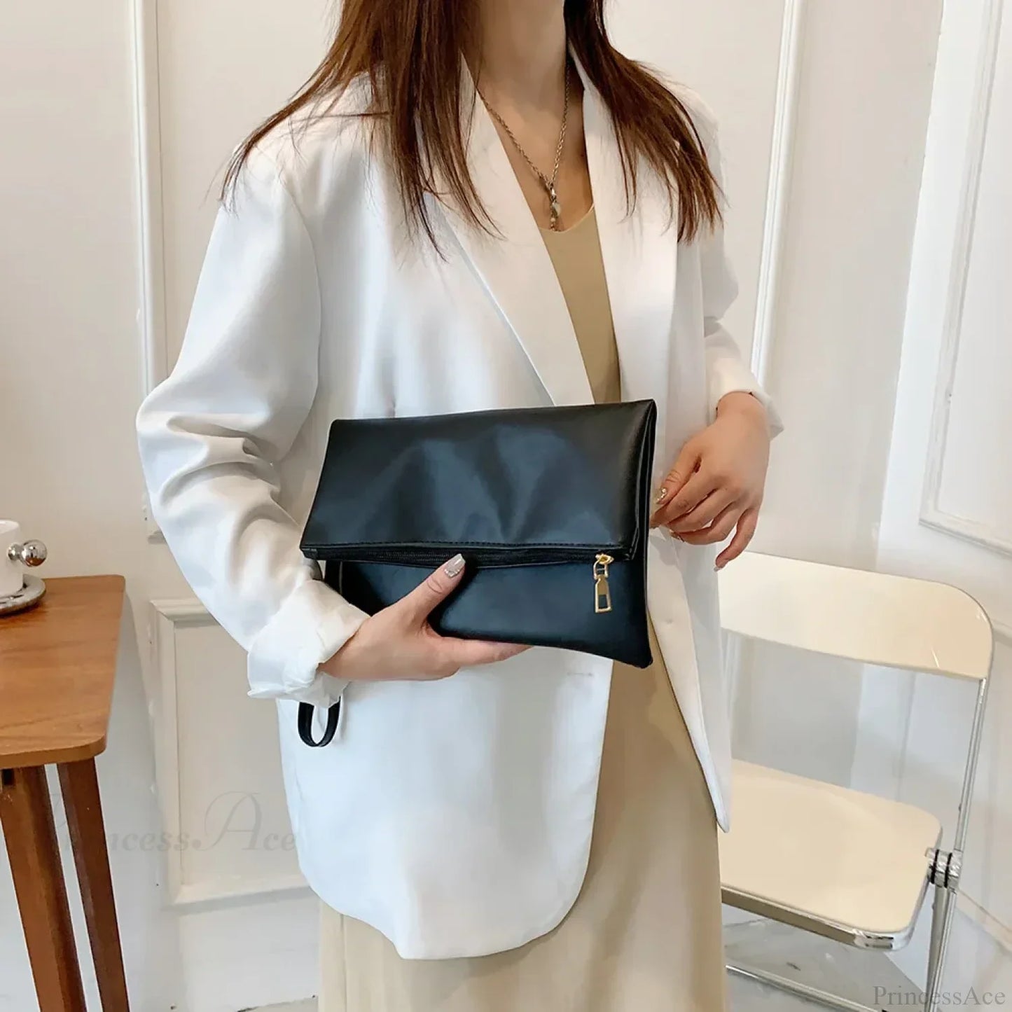 Fashion Day Envelope Clutch Wristlet