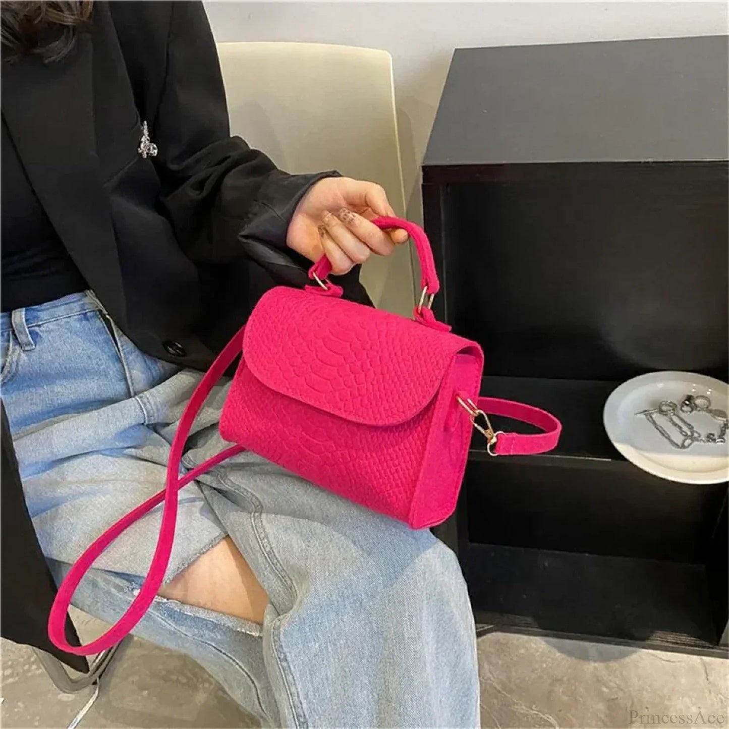 Fashion Felt Crocodile Embossed Crossbody Handbag