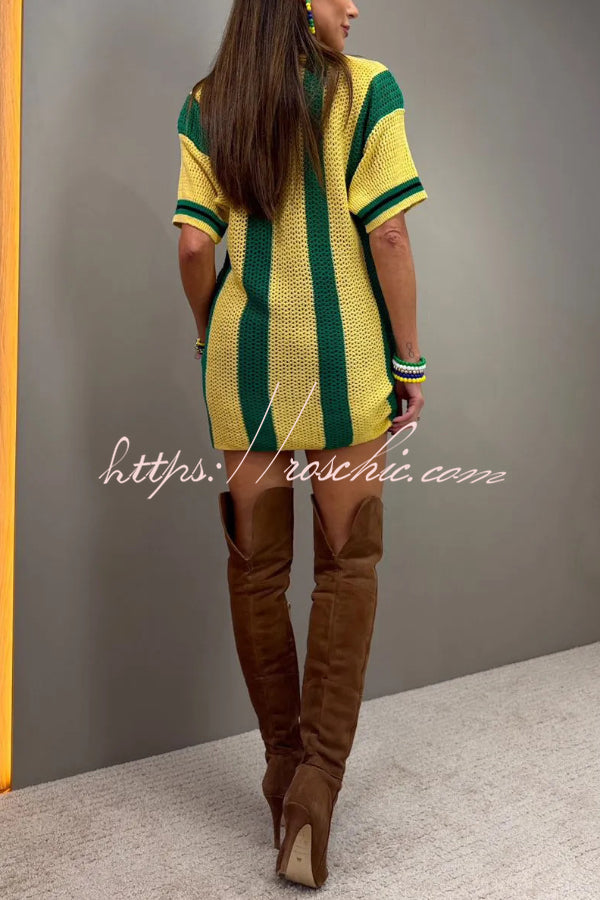 World Cup Letter Jacquard Loose V-neck Short-sleeved Knit Top