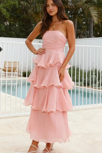 Vestido midi escalonado con volantes, sin tirantes, sin espalda, a la moda