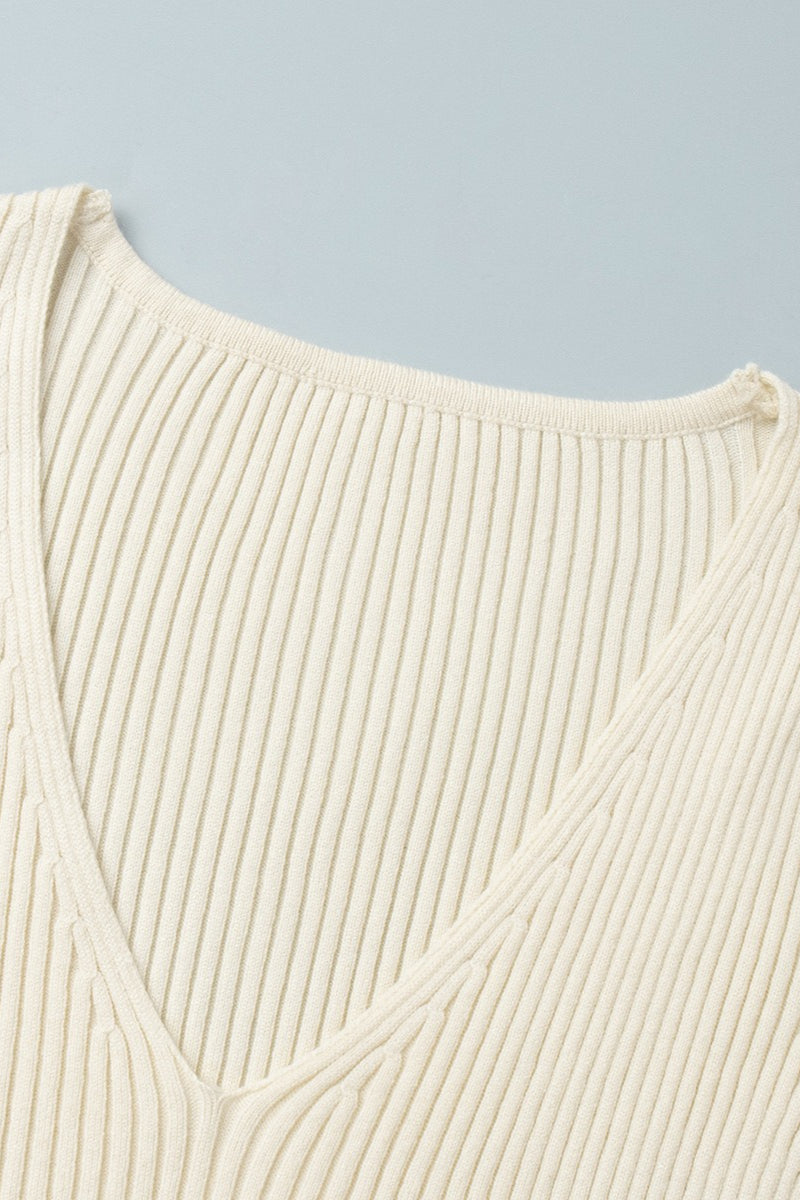 Vestido de punto de manga larga con cuello en V