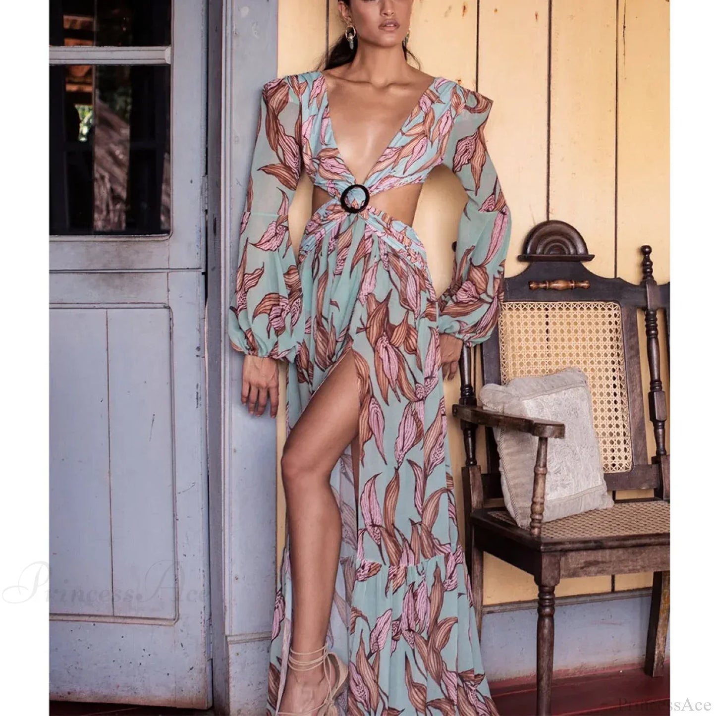 Kimono playero floral de manga larga