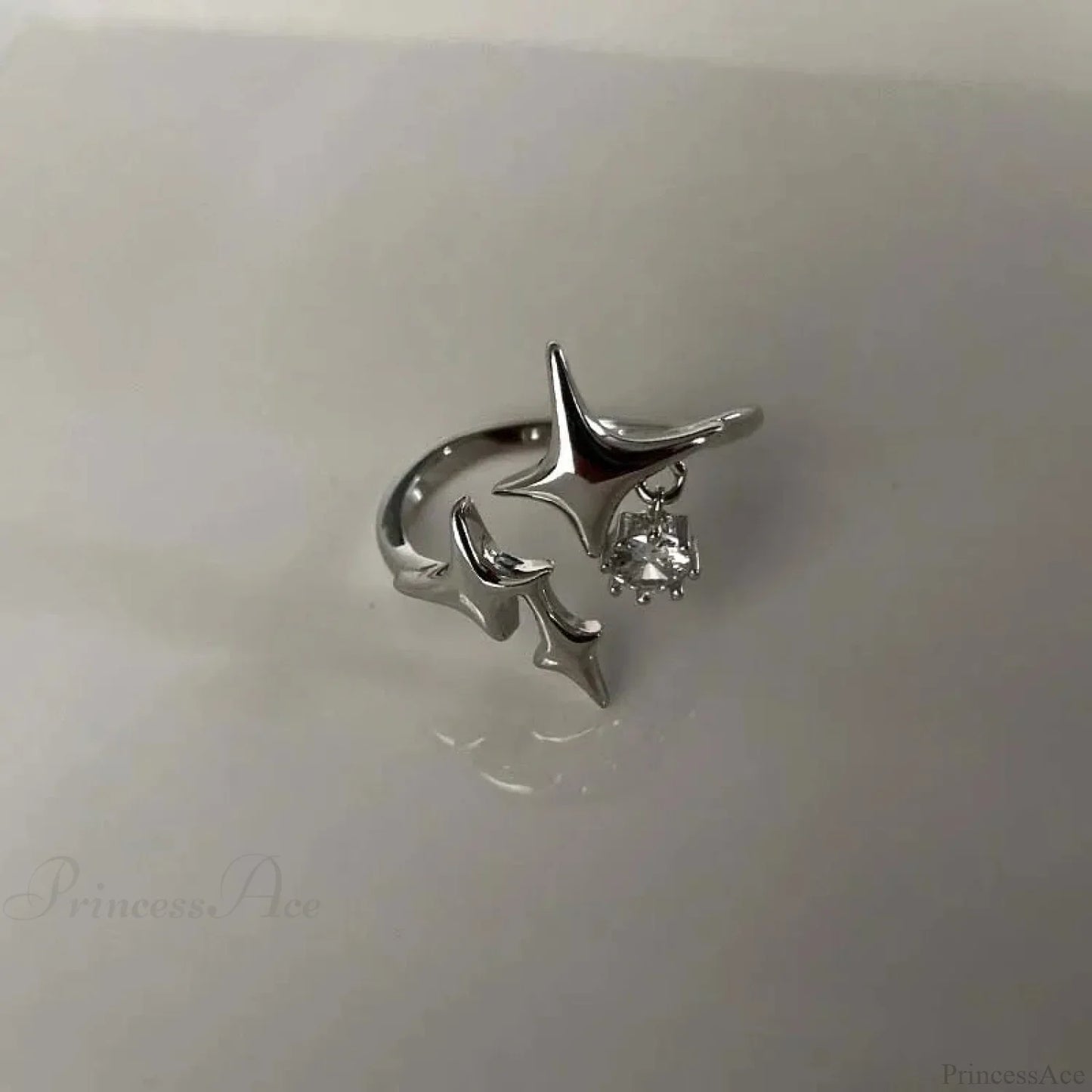 Gender-neutral Vintage Wings Skeleton Gothic Ring