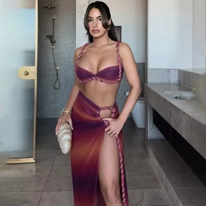 Conjunto de bikini degradado con falda larga, traje de baño de tres piezas