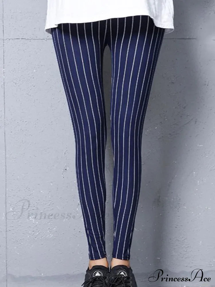 Graffiti Floral Patterned Print Elastic Design Leggings