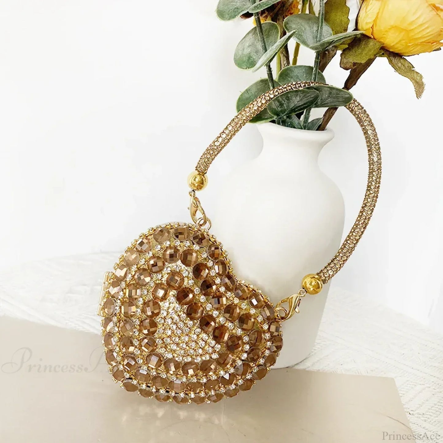 Heart Shape Sparkling Diamond Clutch Bag