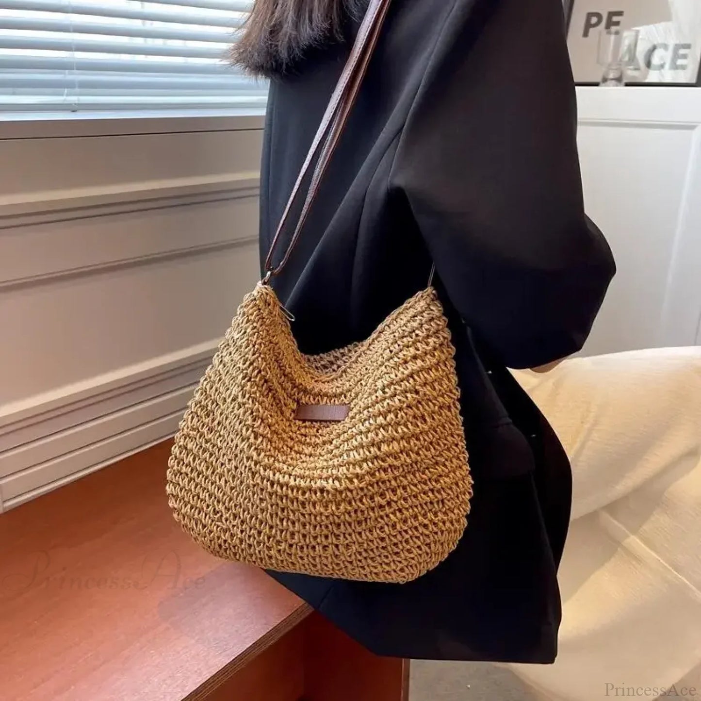 Ladies Summer Straw Crossbody Shoulder Bag