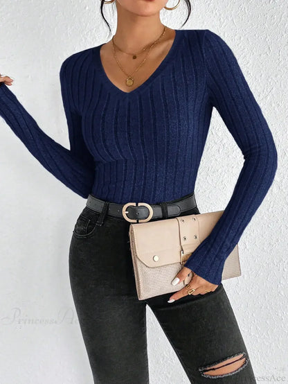 Light Luxury Simple Slim Comfortable V-Neck Pullover Top Women