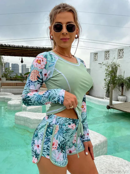 Conjunto de dos piezas de shorts y camiseta de manga larga con protección UV
