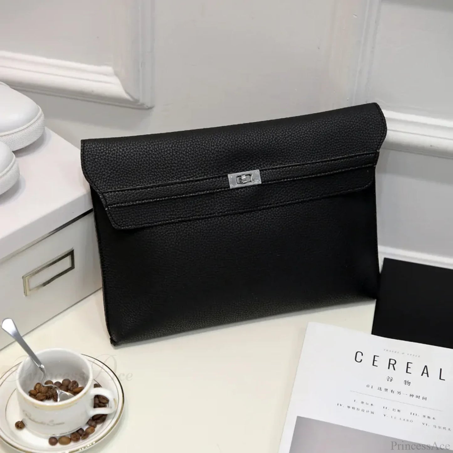 Lychee Pattern PU Leather Envelope Wristlet