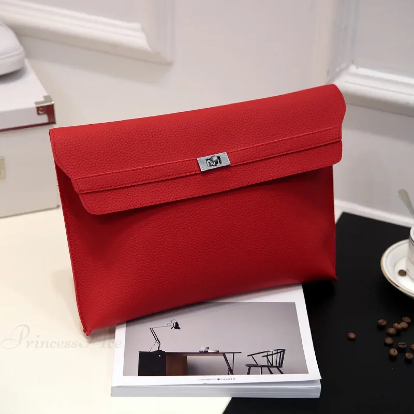 Lychee Pattern PU Leather Envelope Wristlet