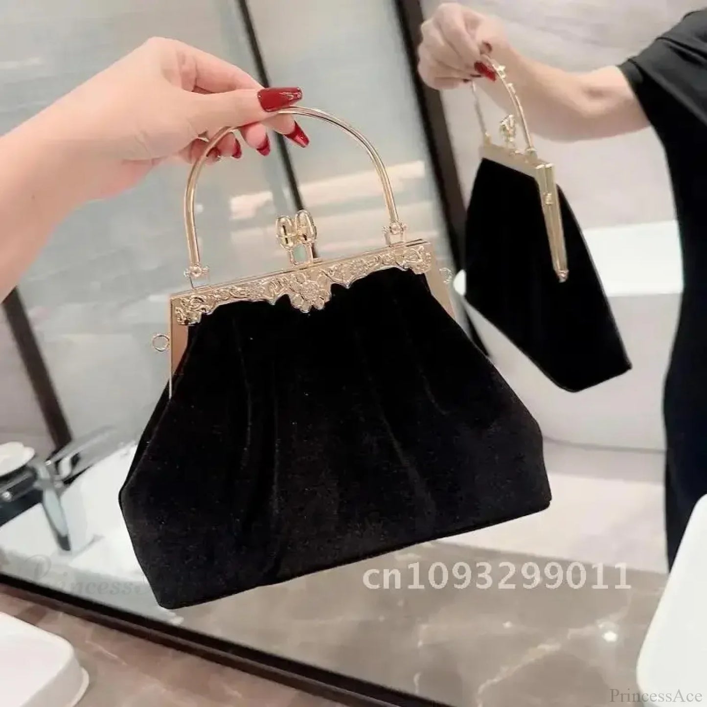 Mysterious Black Velvet Evening Party Wedding Clutch Bag