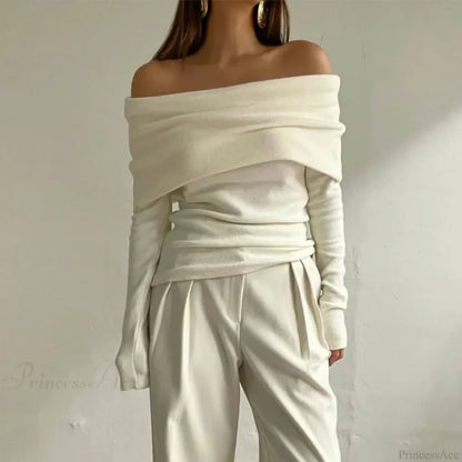 Off-Shoulder Slim Long Sleeve Pleated Sweater