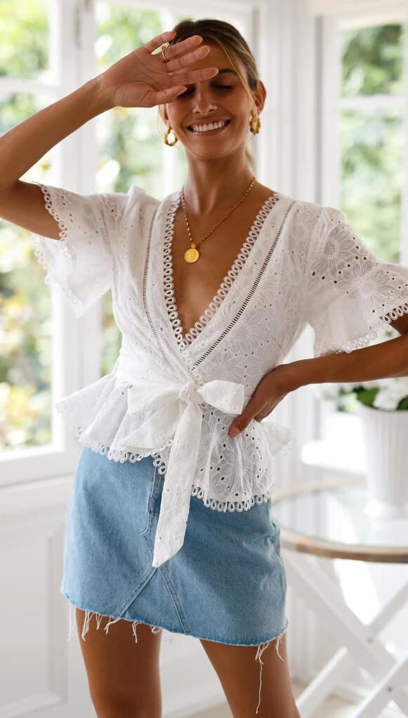 DressBetty - Women's Lace  V-neck T-shirt
