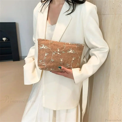 Rattan Handheld Straw Clutch Wristlet
