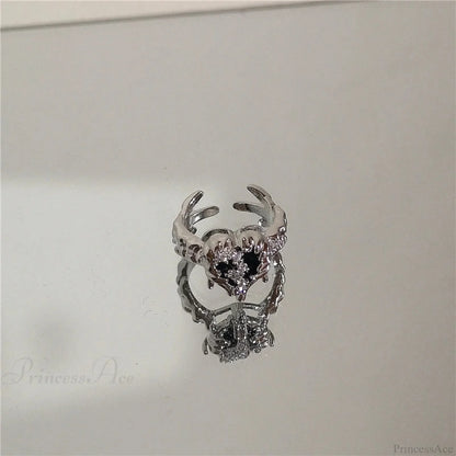 Rebellious Harajuku Dark Ring