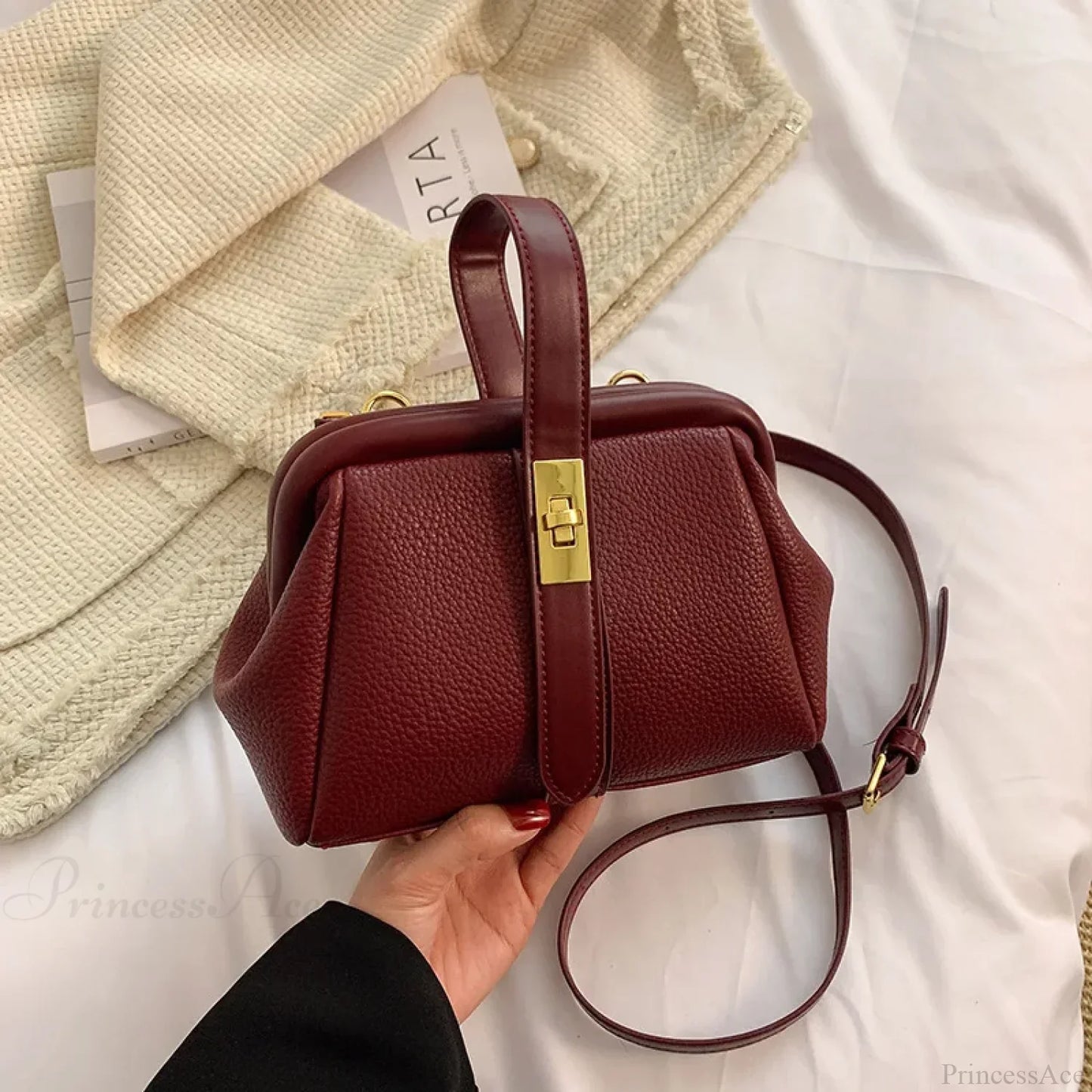 Retro Designer Luxury Crossbody Shopping Handbag