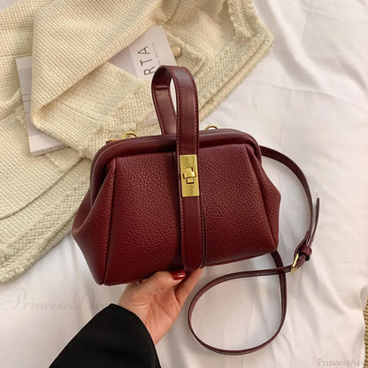 Retro Designer Luxury Crossbody Shopping Handbag