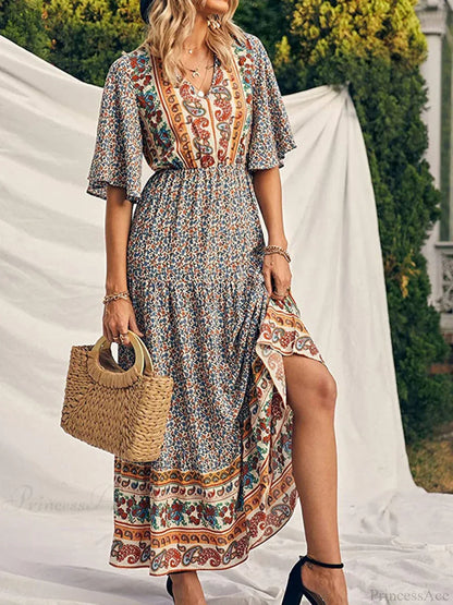 Retro Floral Print V-neck Boho Sundress