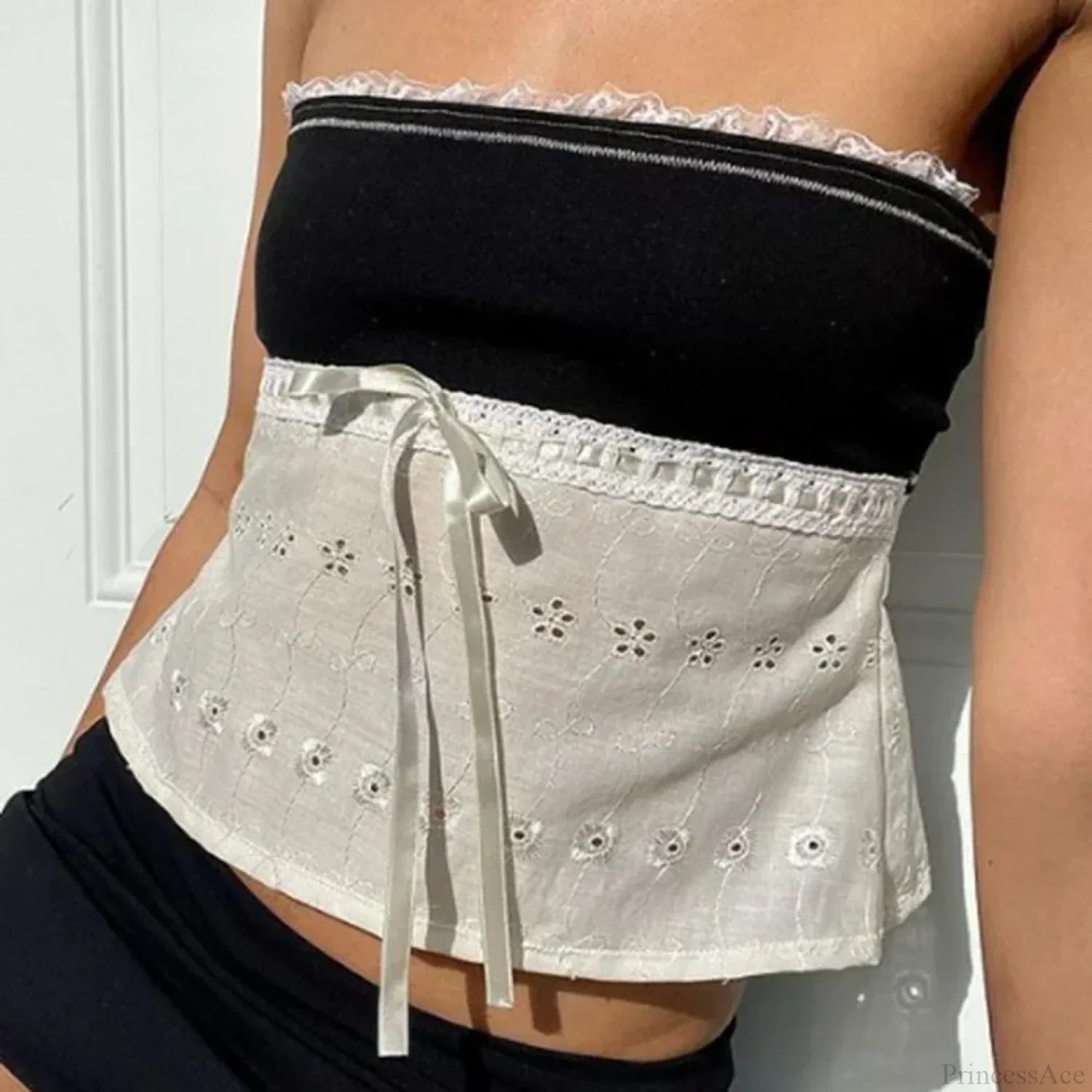 Retro Lace Trim Strapless Tube Crop Top