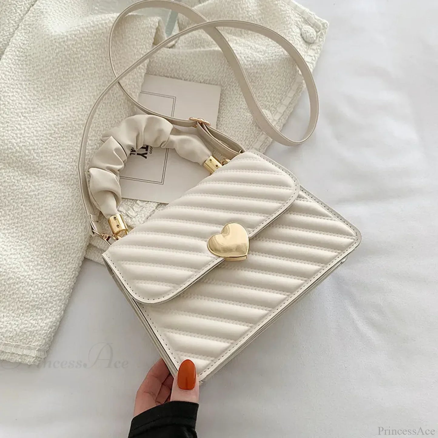 Rhombus Pleated Heart-Shaped Tote Crossbody