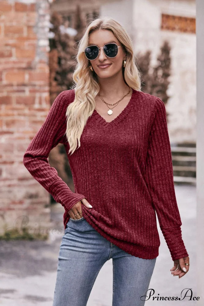 Ribbed Long Arm V-Neck Top