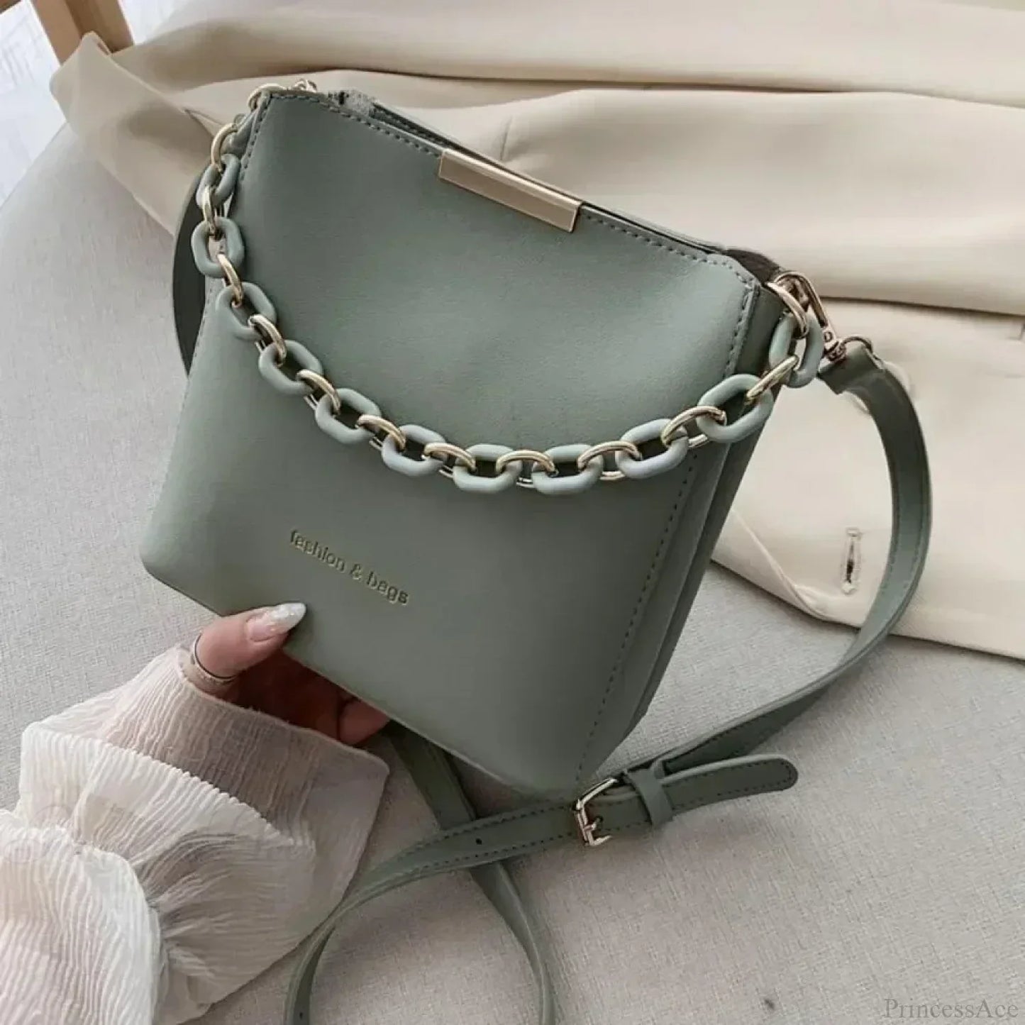 Senior Leather Chain Bucket Shoulder Crossbody