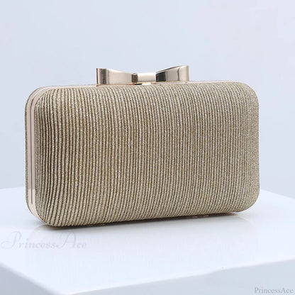 Sequined Banquet Evening Clutch Wristlet