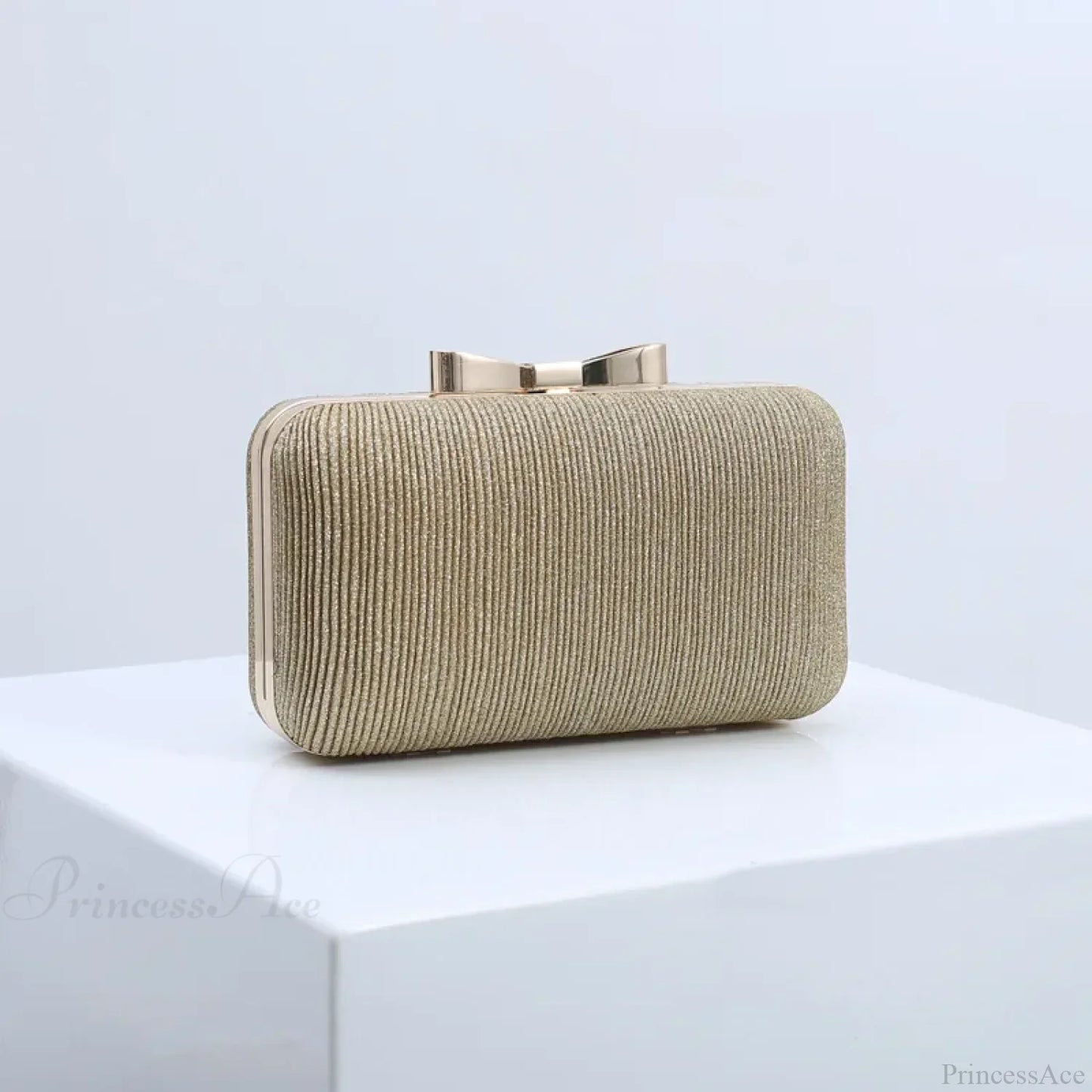 Sequined Banquet Evening Clutch Wristlet