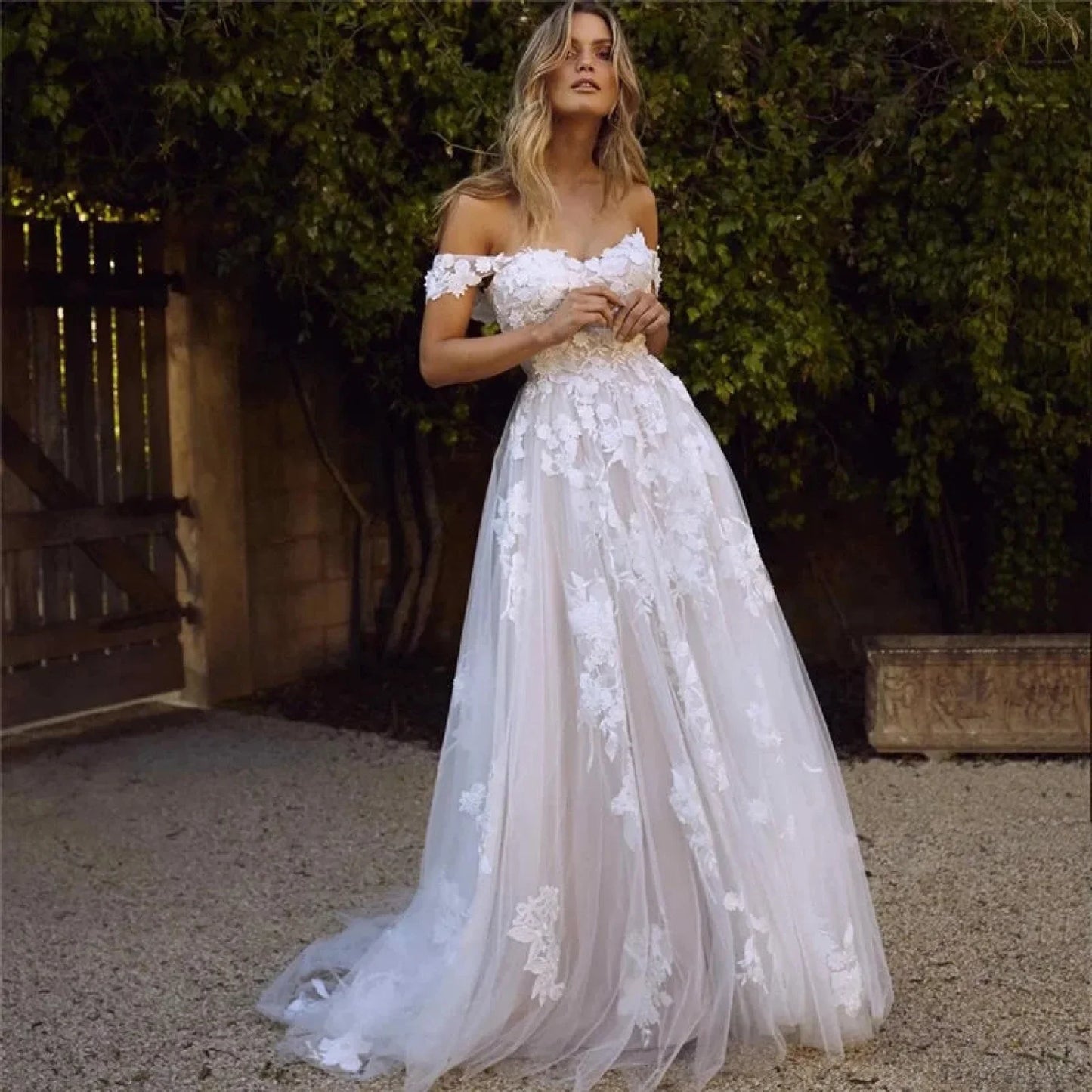 Short Vintage Strapless Wedding Dress