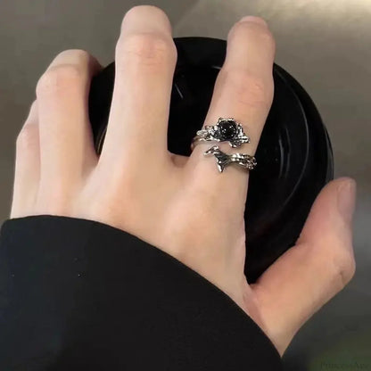Silver Spine Gothic Glass Ring