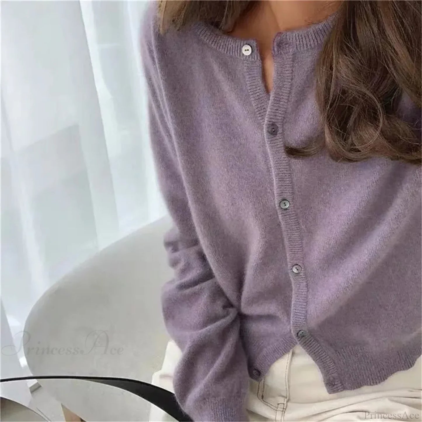 Single Breasted Solid Round Neck Knitted Cardigan