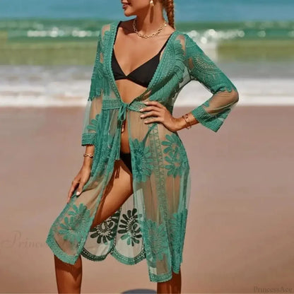 Pareo de bikini con encaje y bordado en las mangas