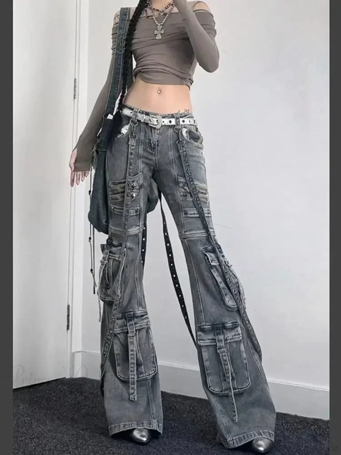 Slim Fit Gothic Lace-up Vintage Pant

Modified Title: Thin Fit Gothic Lace-up Antique Pant