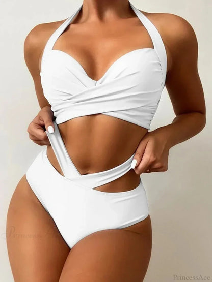 Conjunto de dos piezas de halter con cordones en la espalda y teñido anudado