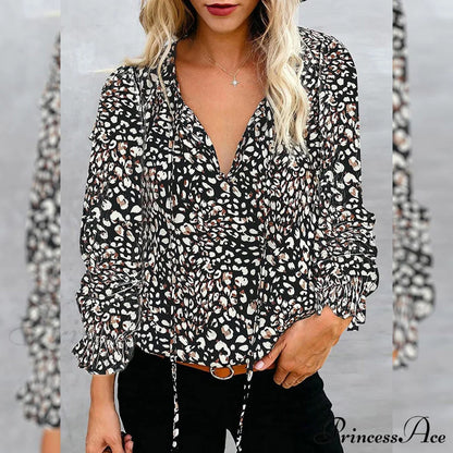 V-Neck Flowered Women's Bohemian Dokotoo Top