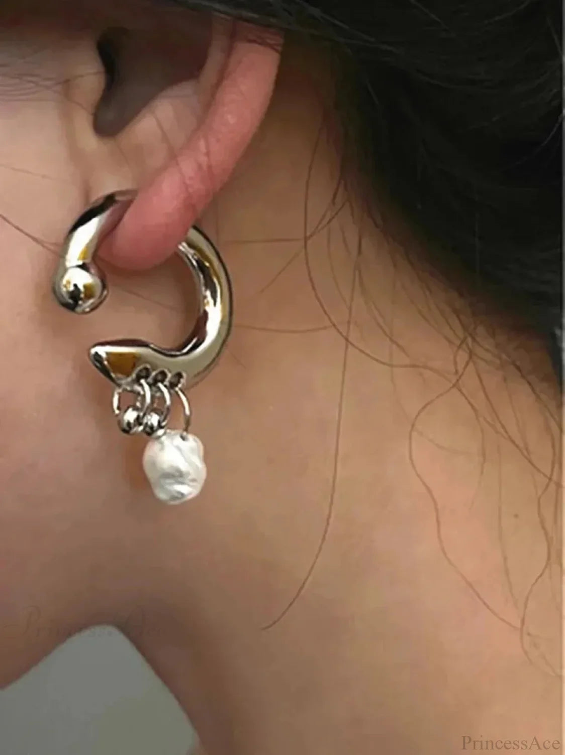 Vintage Dark Spider Pearl Dangle Earring