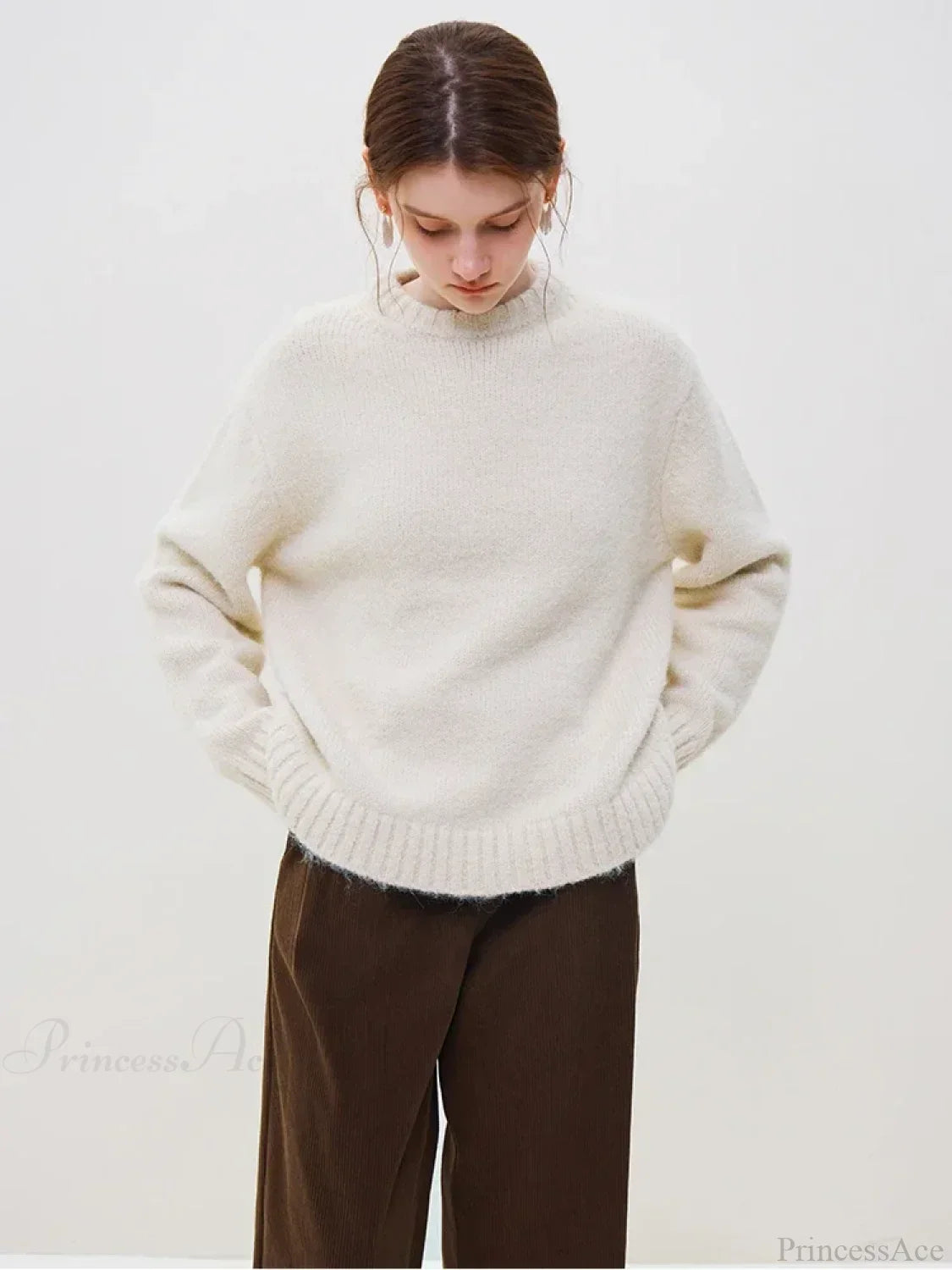 Warm Soft Waxy Round Neck Pullover Sweater